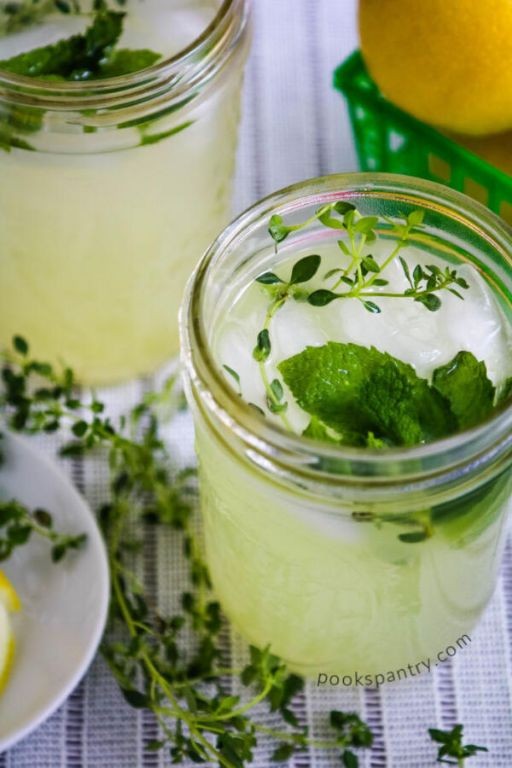 Lemon Thyme Lemonade