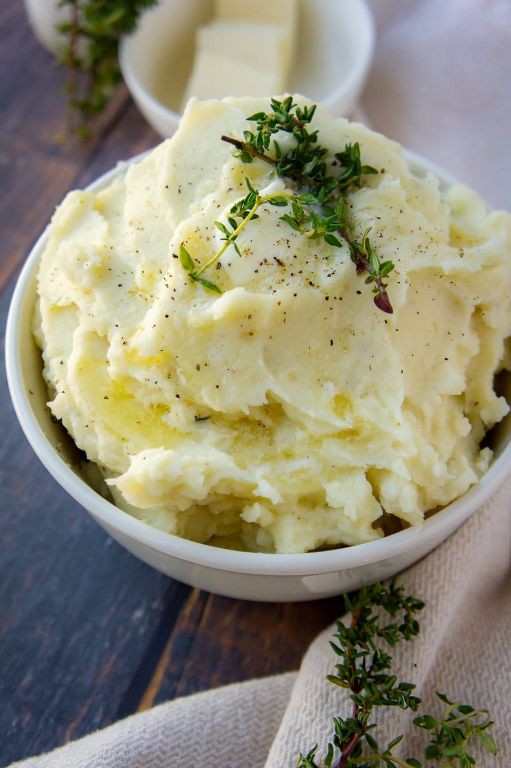 Lemon Thyme and Garlic Mashed Potatoes