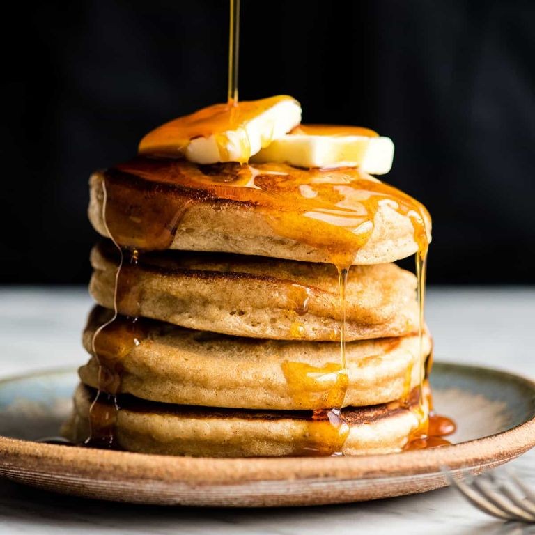 Low Fat Greek Yogurt Pancakes