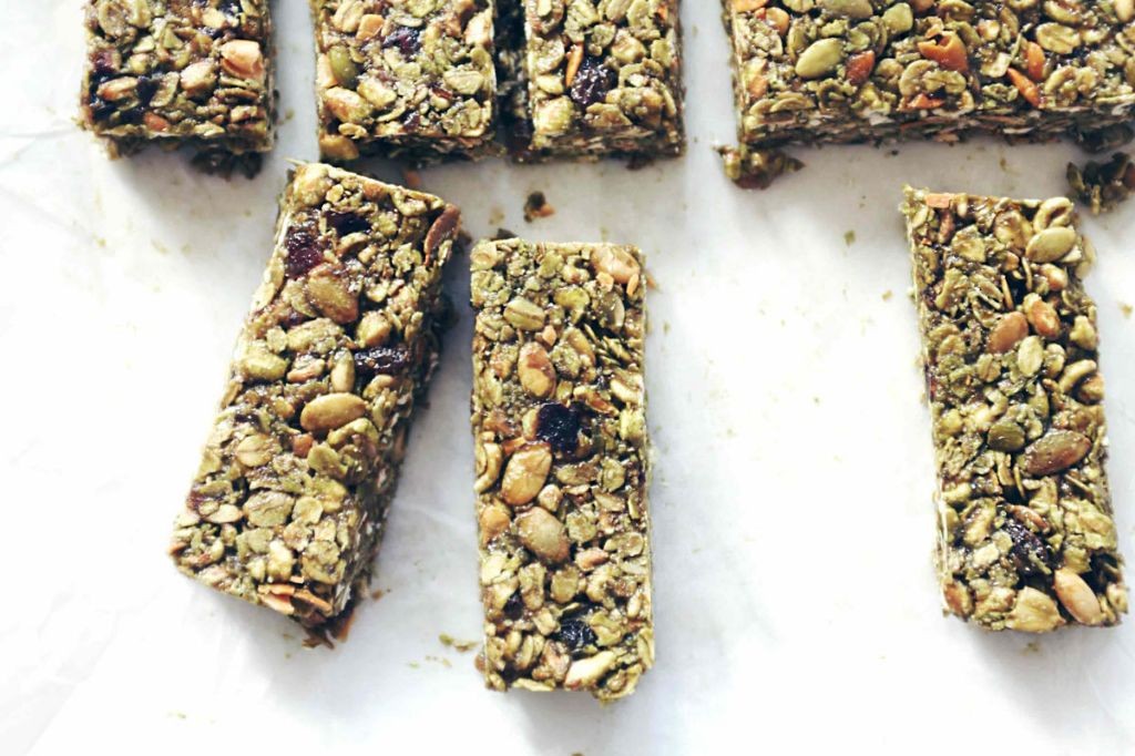 Matcha Granola Bars
