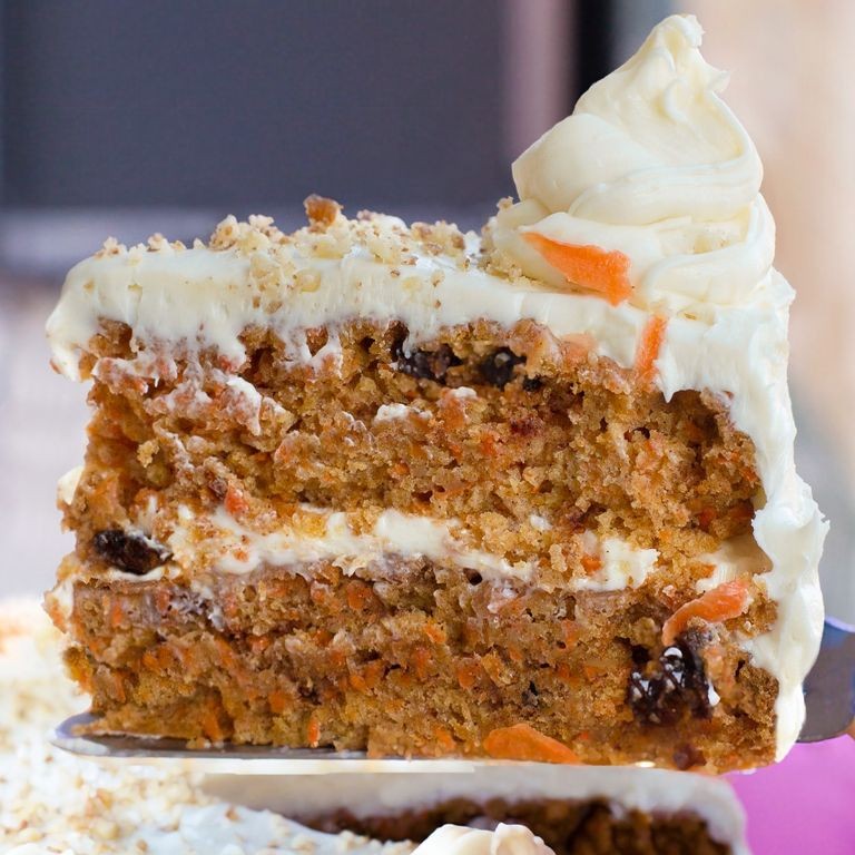 Moist Vegan Carrot Cake