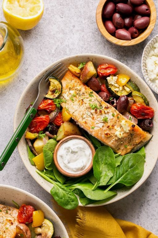 One-pan Greek salmon with tomatoes and feta