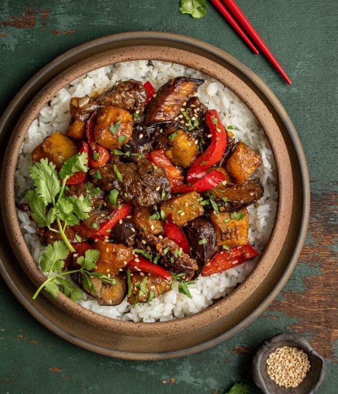 Opo Squash and Beef Stir-Fry