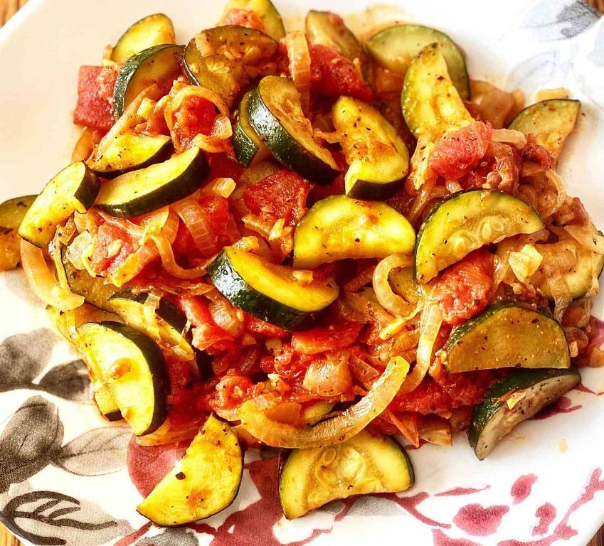 Opo Squash and Tomato Stir-Fry
