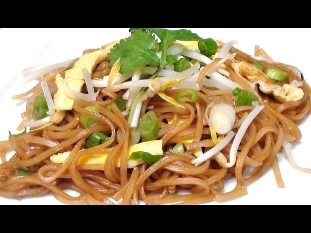 Pad Lao (Lao Stir-Fried Noodles)