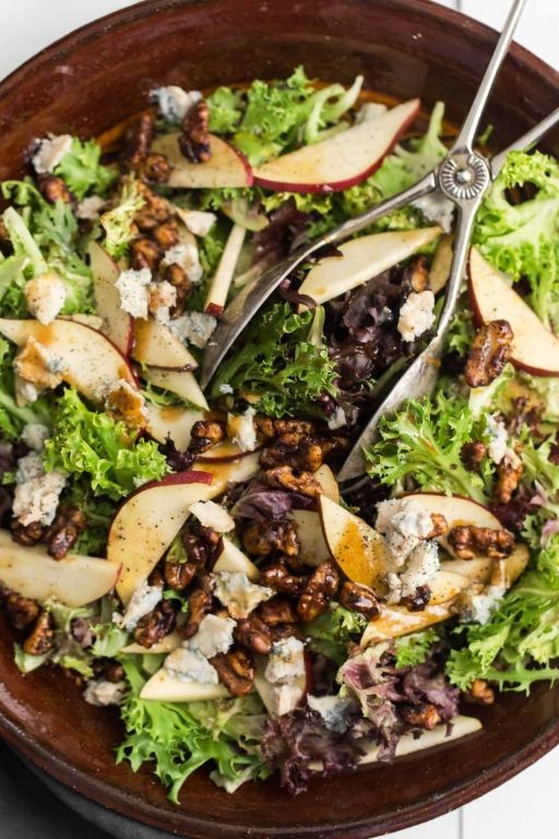 Pear and Gorgonzola Salad with Candied Walnuts