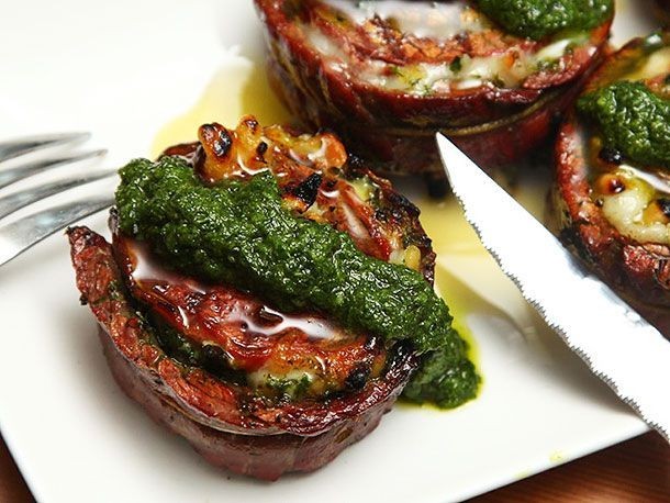 Pesto and Mozzarella Flank Steak Pinwheels