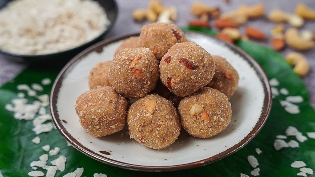 Poha Ladoo with Nuts
