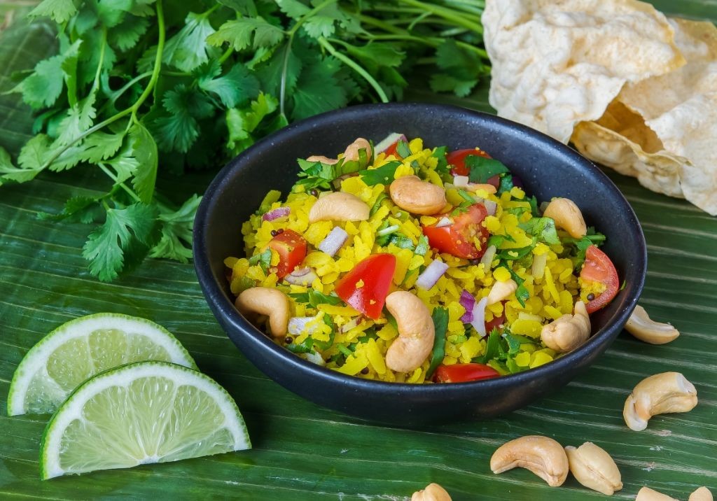 Poha Salad with Lemon Dressing