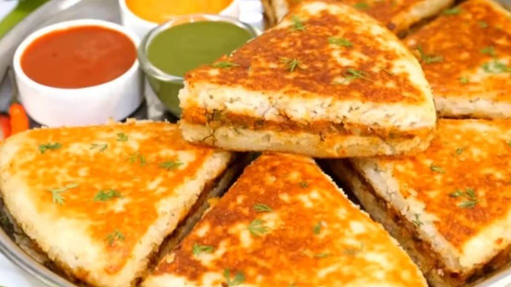 Poha Sandwich with Cheese