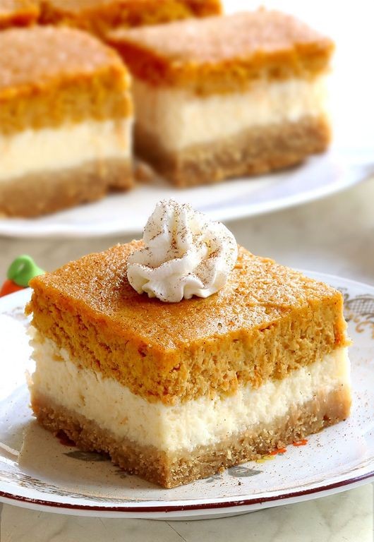 Pumpkin Pie Filling Cheesecake Bars