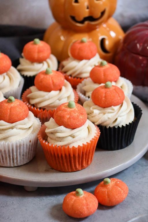 Pumpkin Spice Steamed Cupcakes