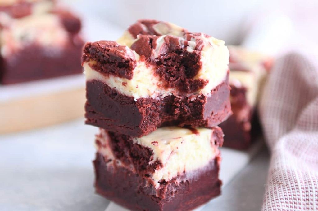 Red Velvet Cheesecake Brownies with Nutella Filling