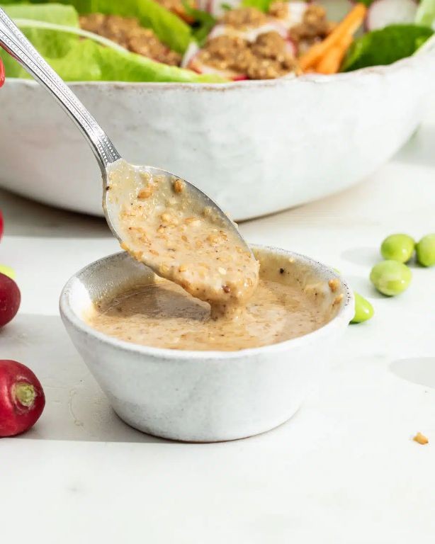 Roasted Garlic Goma Dressing