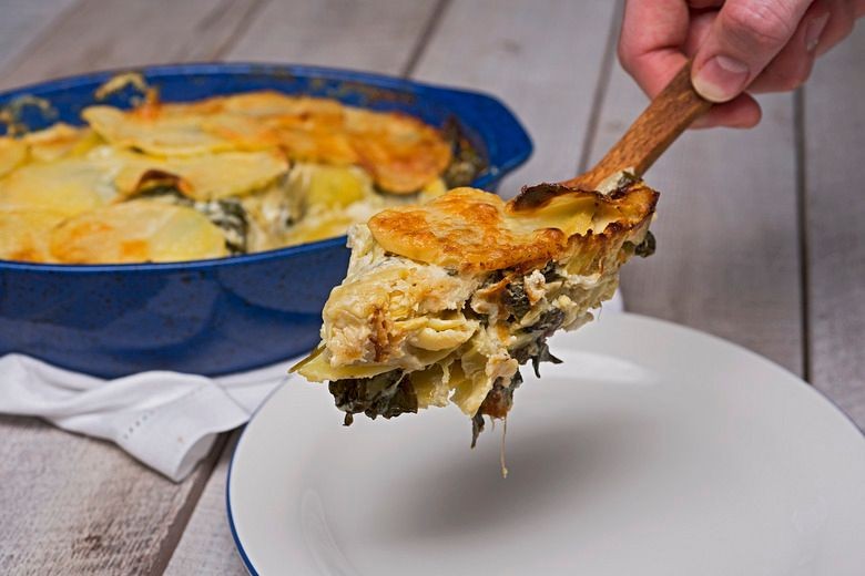 Scalloped Potatoes with Spinach and Artichokes