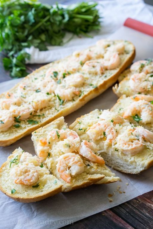 Shrimp Scampi with Garlic Bread