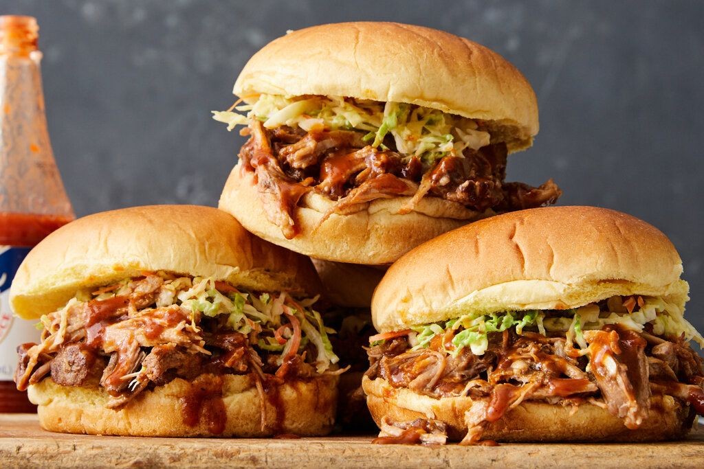 Slow Cooker BBQ Pulled Pork Sandwiches