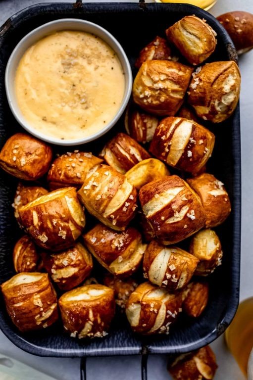 Soft Pretzel Bites with Cheese Dip
