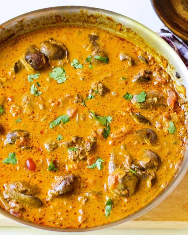 Spicy Chicken Liver Curry with Coconut Milk