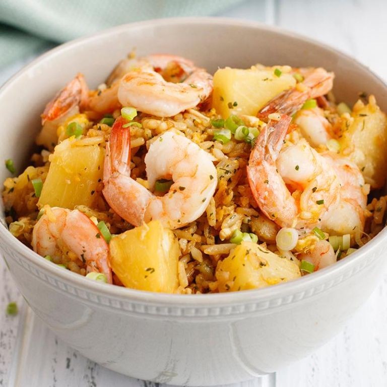 Thai Pineapple Shrimp Fried Rice