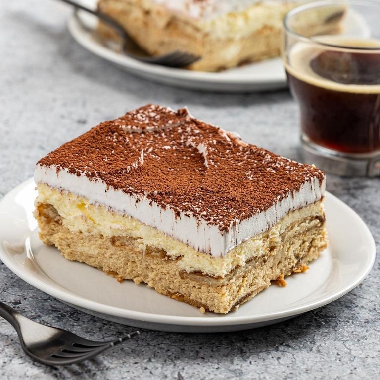 Tiramisu Yogurt Cheesecake