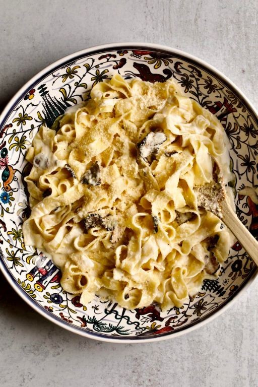 Truffle Cream Pasta Sauce