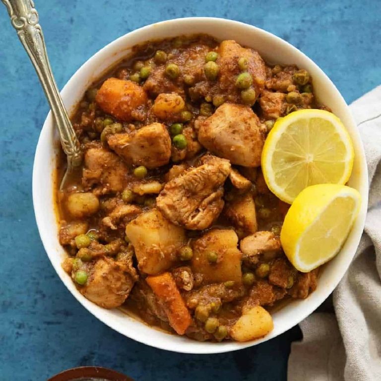 Turkish Chicken and Chickpea Casserole