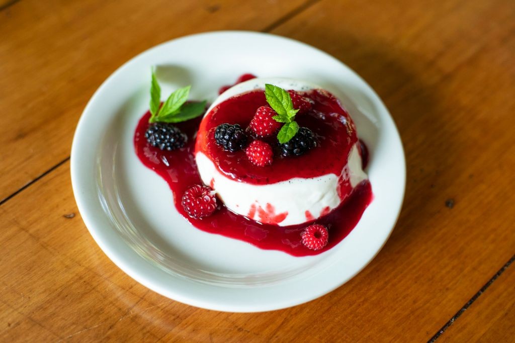 Vanilla Bean Panna Cotta with Berry Coulis