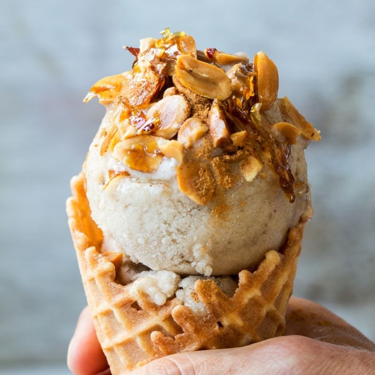 Vegan Frozen Banana Nice Cream