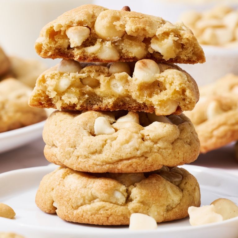 White Chocolate Chip Macadamia Nut Cookies