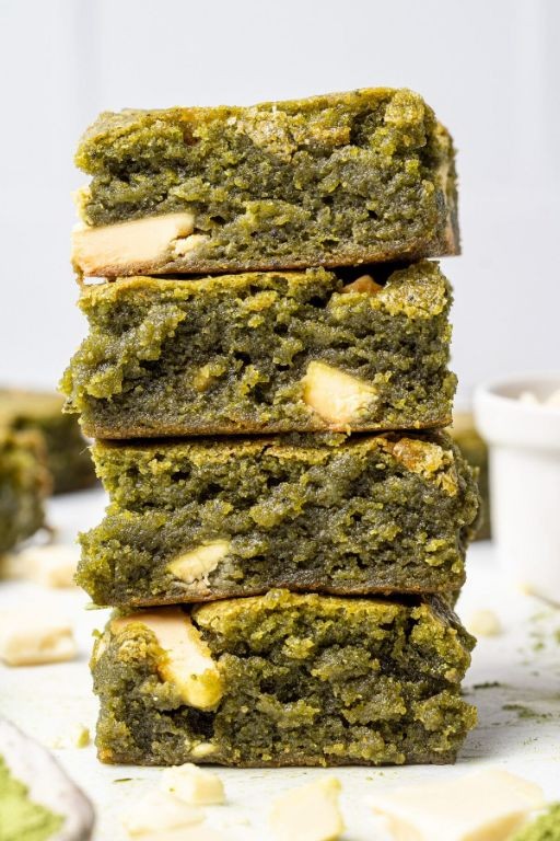 White Chocolate Chip Matcha Brownies