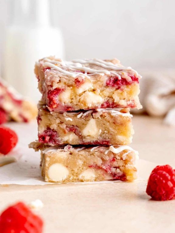 White Chocolate Chip Raspberry Blondies