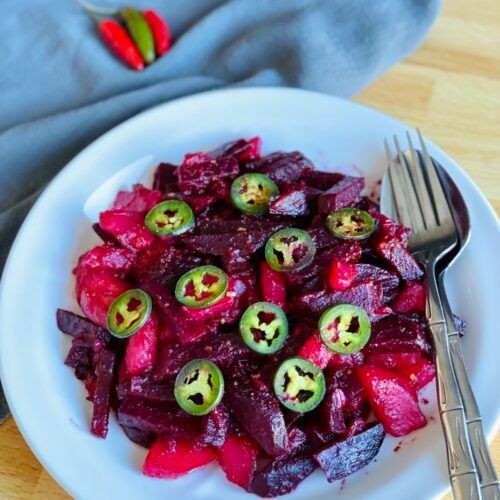 Ye’kaysir Selata (Ethiopian Beet Salad)