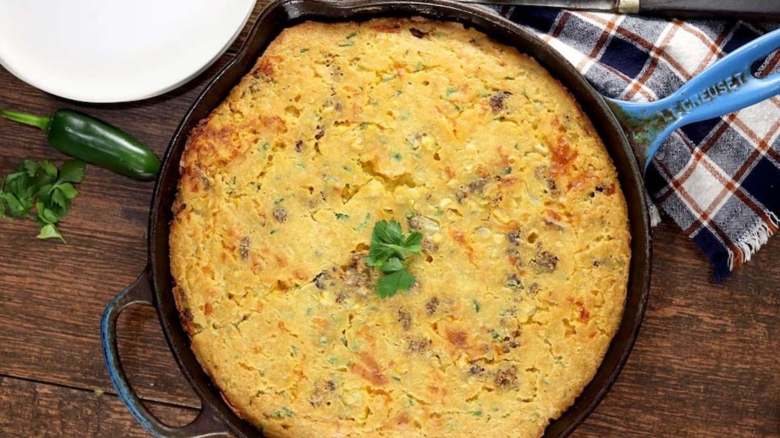 Mexican Cornbread Casserole With Ground Beef