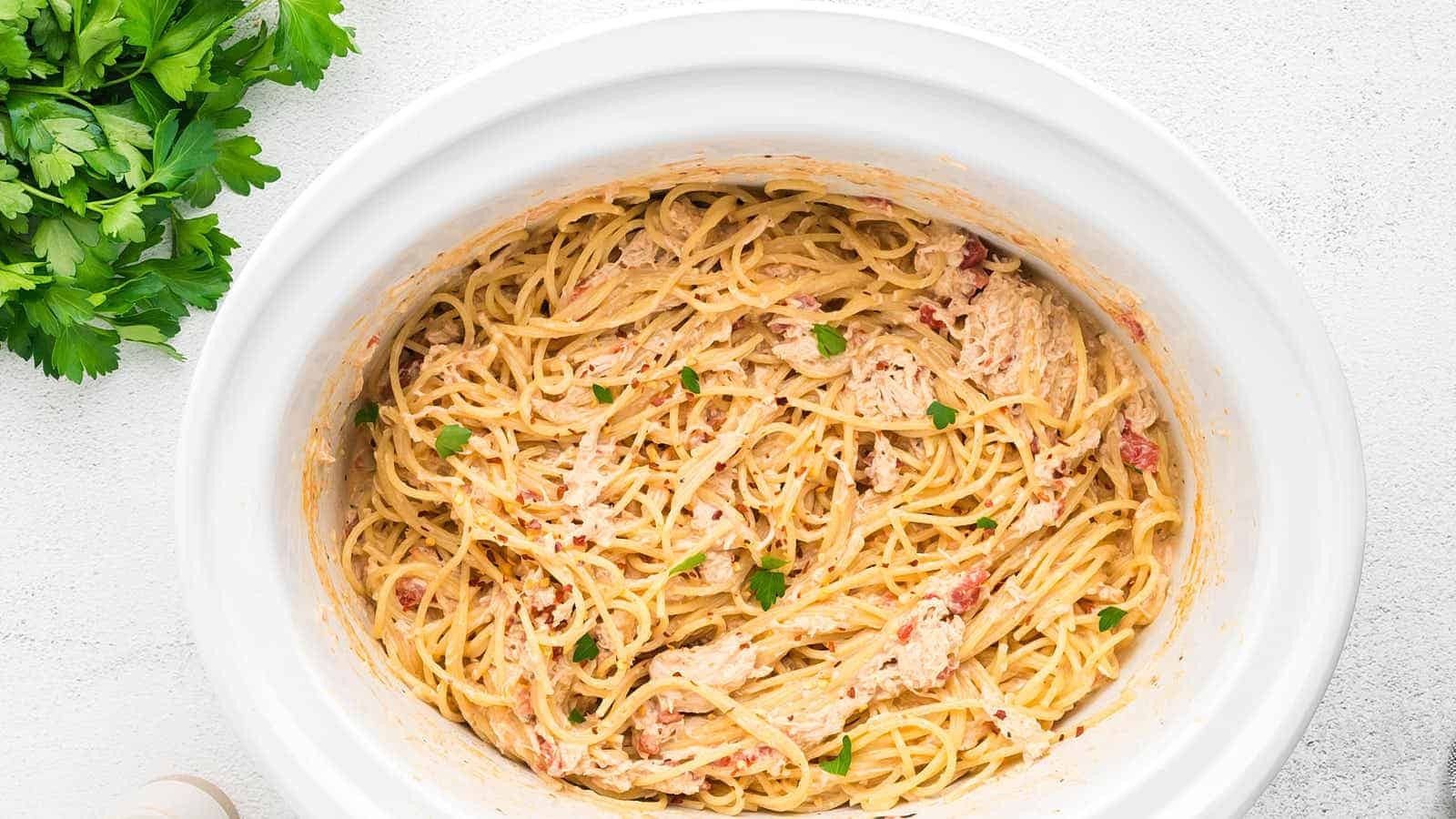 Crockpot Chicken Spaghetti