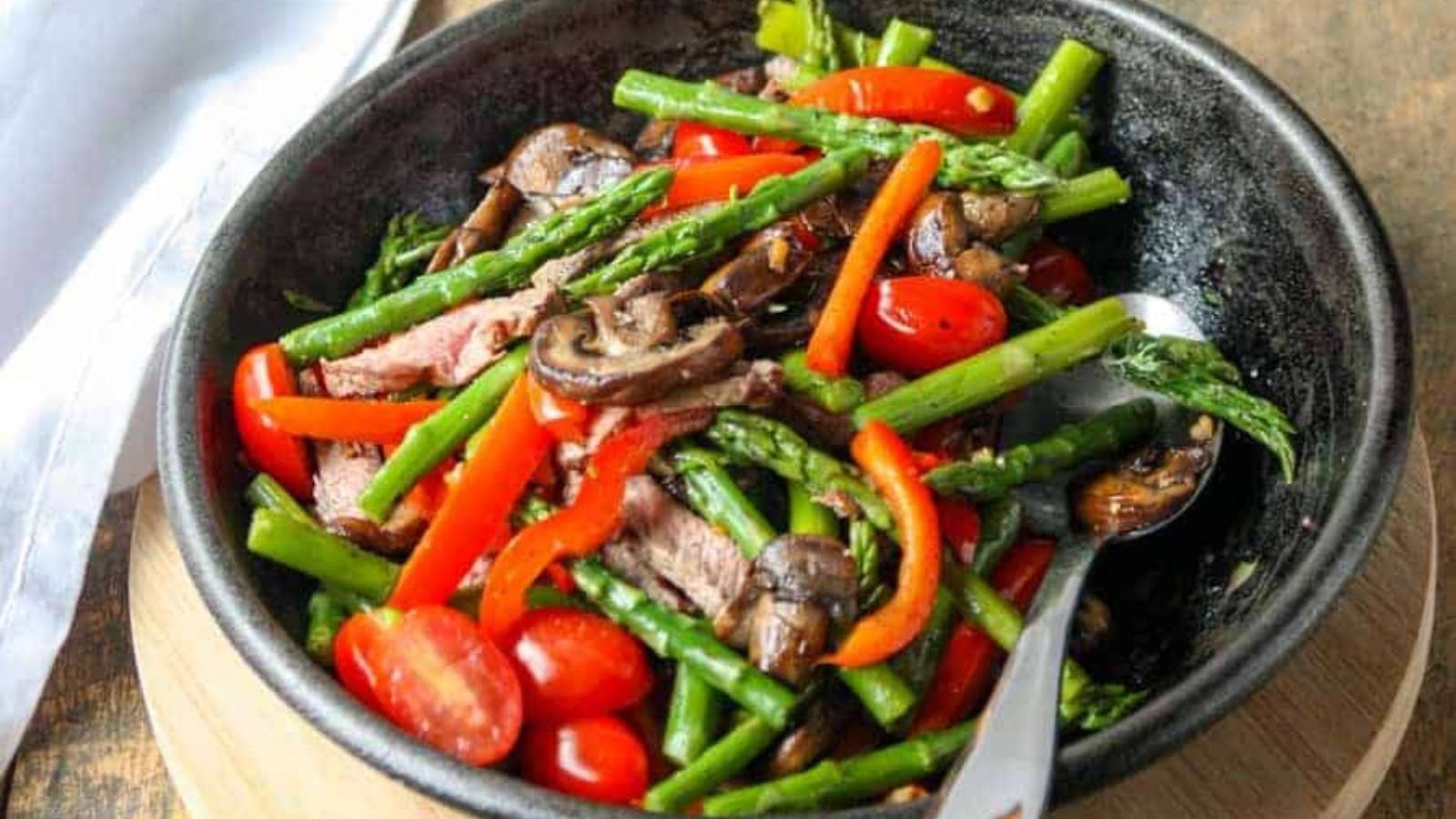 Steak and Asparagus Stir Fry