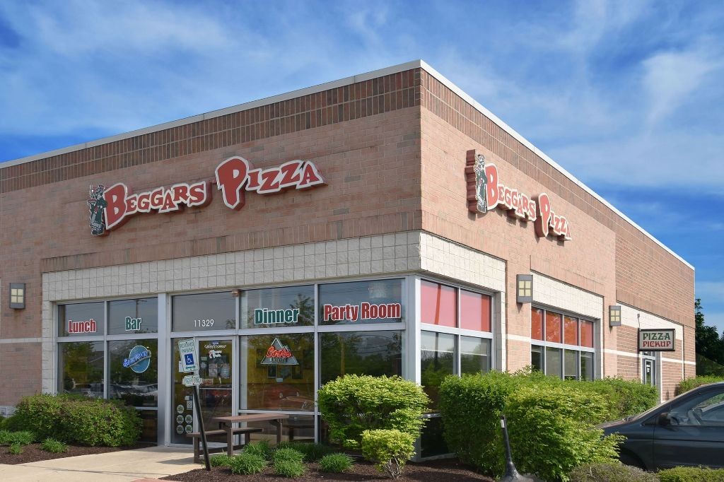 Beggars Pizza - Orland Park
