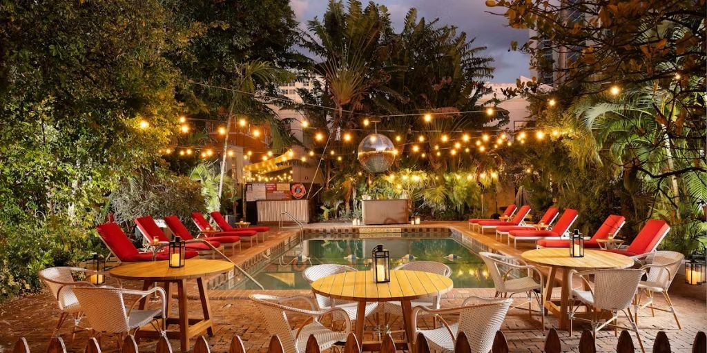 Broken Shaker at Freehand Miami