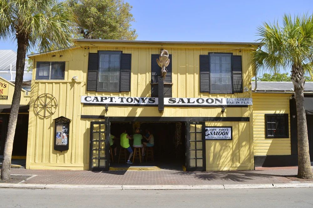Capt Tony’s Saloon