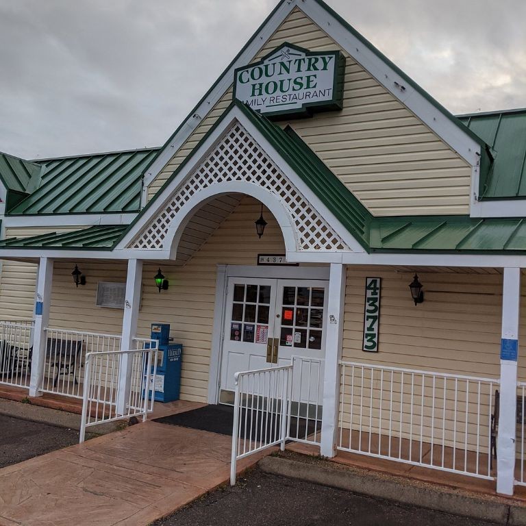 Country House Family Restaurant