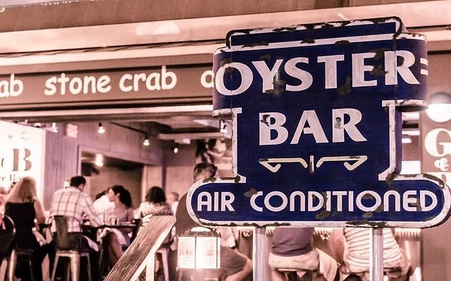 G&B Oyster Bar