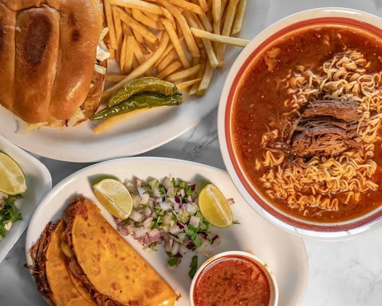 GUADALAJARA STREET TACOS & HOTDOGS