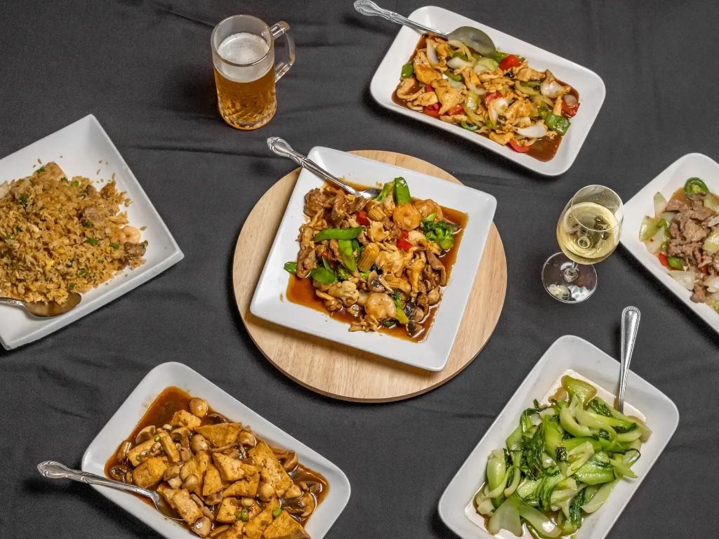 Le Lai Eastern Restaurant