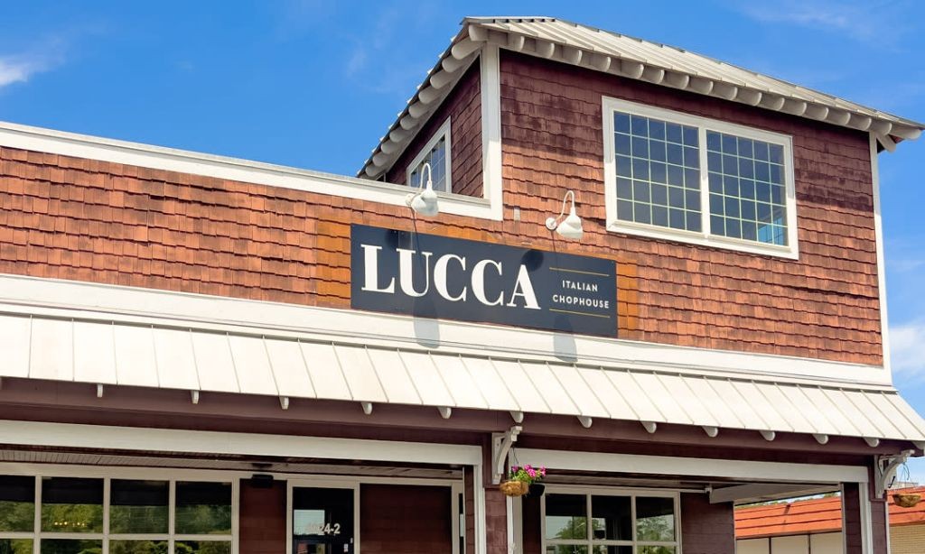 Lucca Italian Chophouse storefront picture