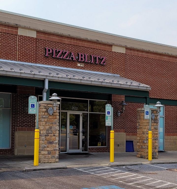 Pizza Blitz Of Quarry Lake