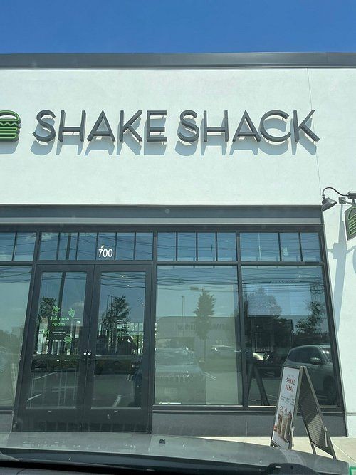 Shake Shack Woburn
